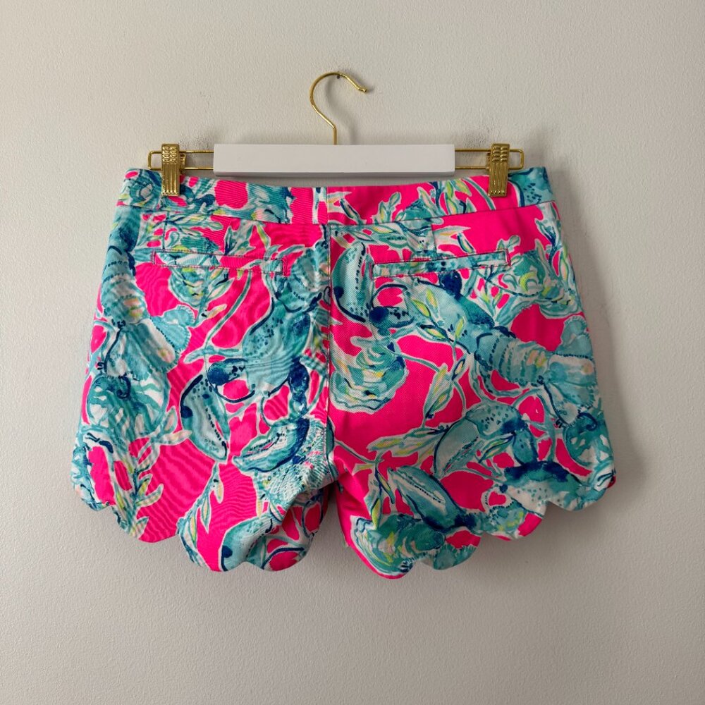 Lilly Pulitzer Buttercup Stretch Shorts in Lobsters in Love Pattern - Picture 2 of 11